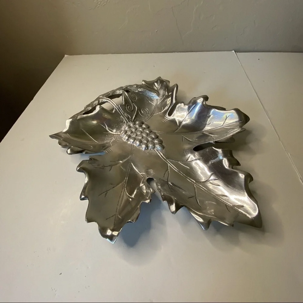 Grape Leaf Serving Tray Aluminum Dish Metal Platter Made in India.